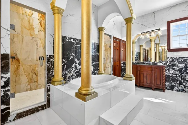 $2,800,000 | 10908 Flint Estates Drive, Thonotosassa, FL 33592