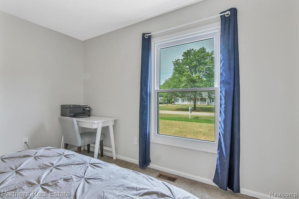 8938 McColl Road Brighton, MI 48116 - Photo 30 of 48 Gallery Image 30