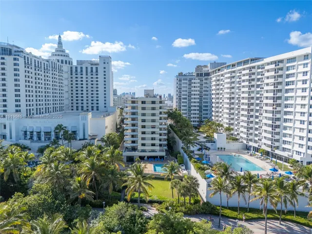 $725,000 | 1621 Collins Avenue, Unit 802, Miami Beach, FL 33139
