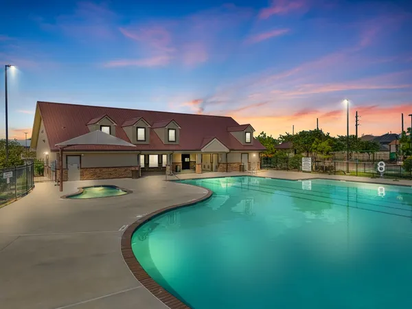 $510,790 | 4502 Whisperwood Drive, Rosenberg, TX 77471