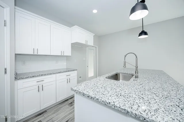 $279,975 | 700 Peach Street, Ocean Springs, MS 39564