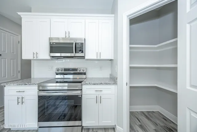 $279,975 | 700 Peach Street, Ocean Springs, MS 39564