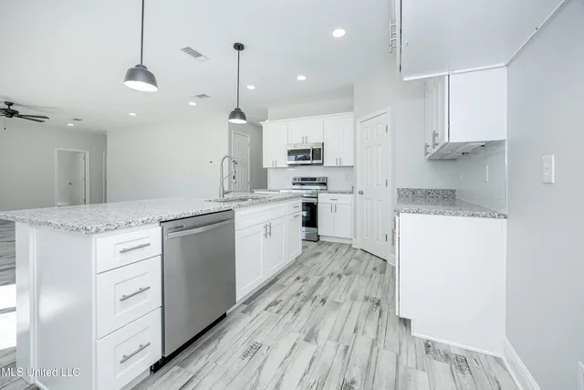 $279,975 | 700 Peach Street, Ocean Springs, MS 39564