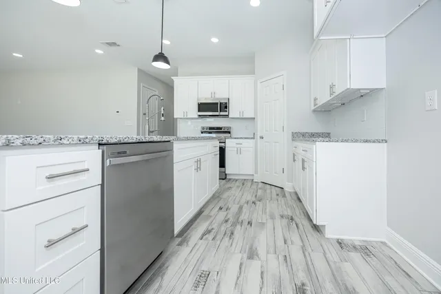 $279,975 | 700 Peach Street, Ocean Springs, MS 39564