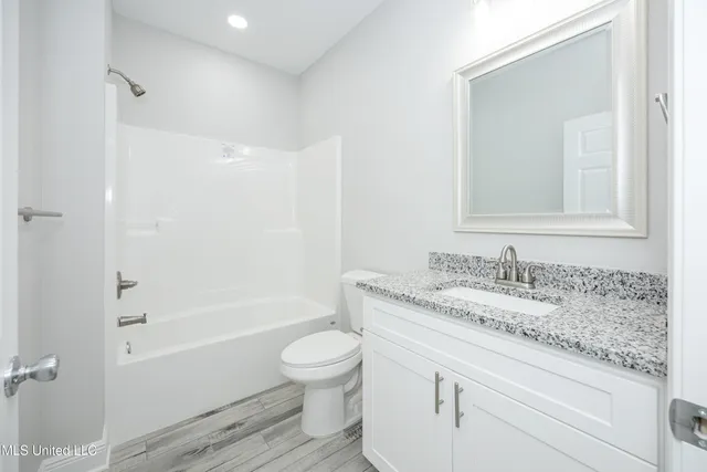 $279,975 | 700 Peach Street, Ocean Springs, MS 39564