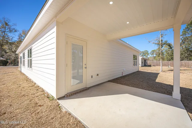 $279,975 | 700 Peach Street, Ocean Springs, MS 39564