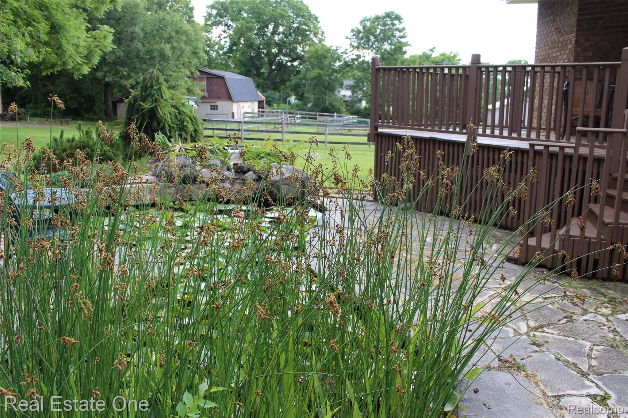 2845 Jewell Road Howell, MI 48843 - Photo 65 of 98 IMG_1277.JPG
