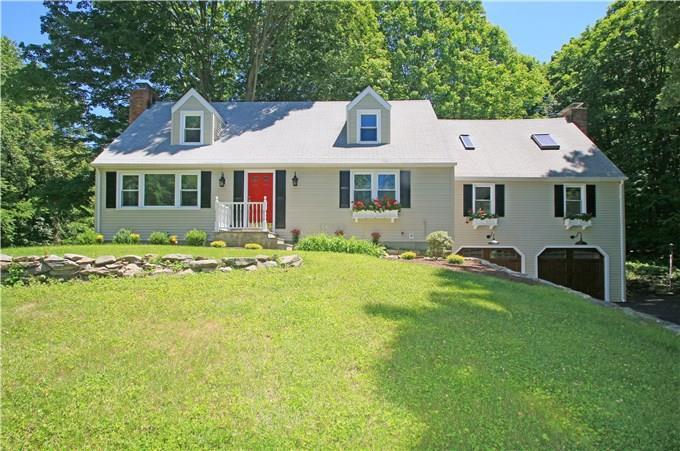 59 Hundred Acres Road Newtown, CT 06470 - Photo 1 of 1
