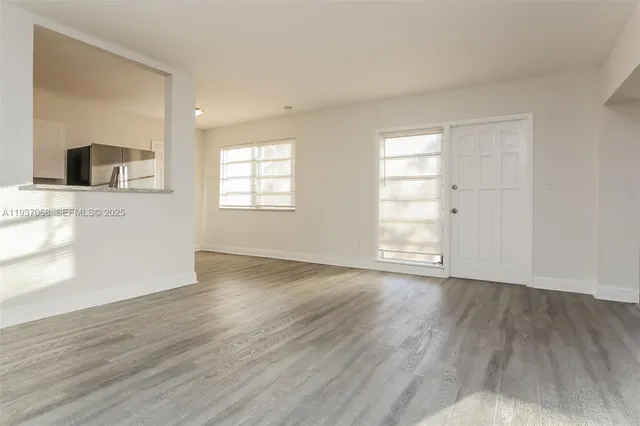 $2,770 | 1571 Northeast 44th Street, Pompano Beach, FL 33064