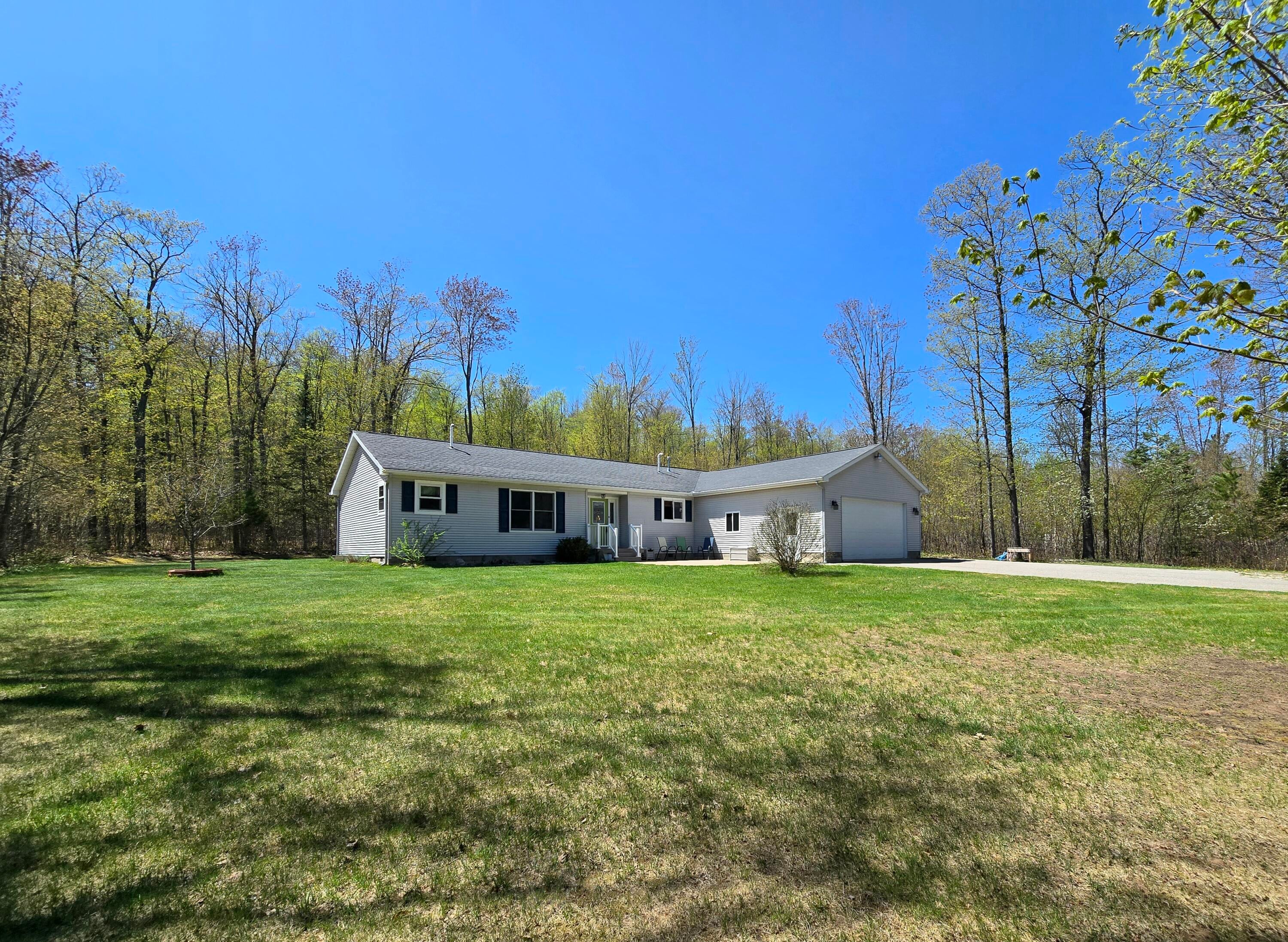 17656 South Deer Run Road Kinross, MI 49752 - Photo 68 of 70 Gallery Image 68