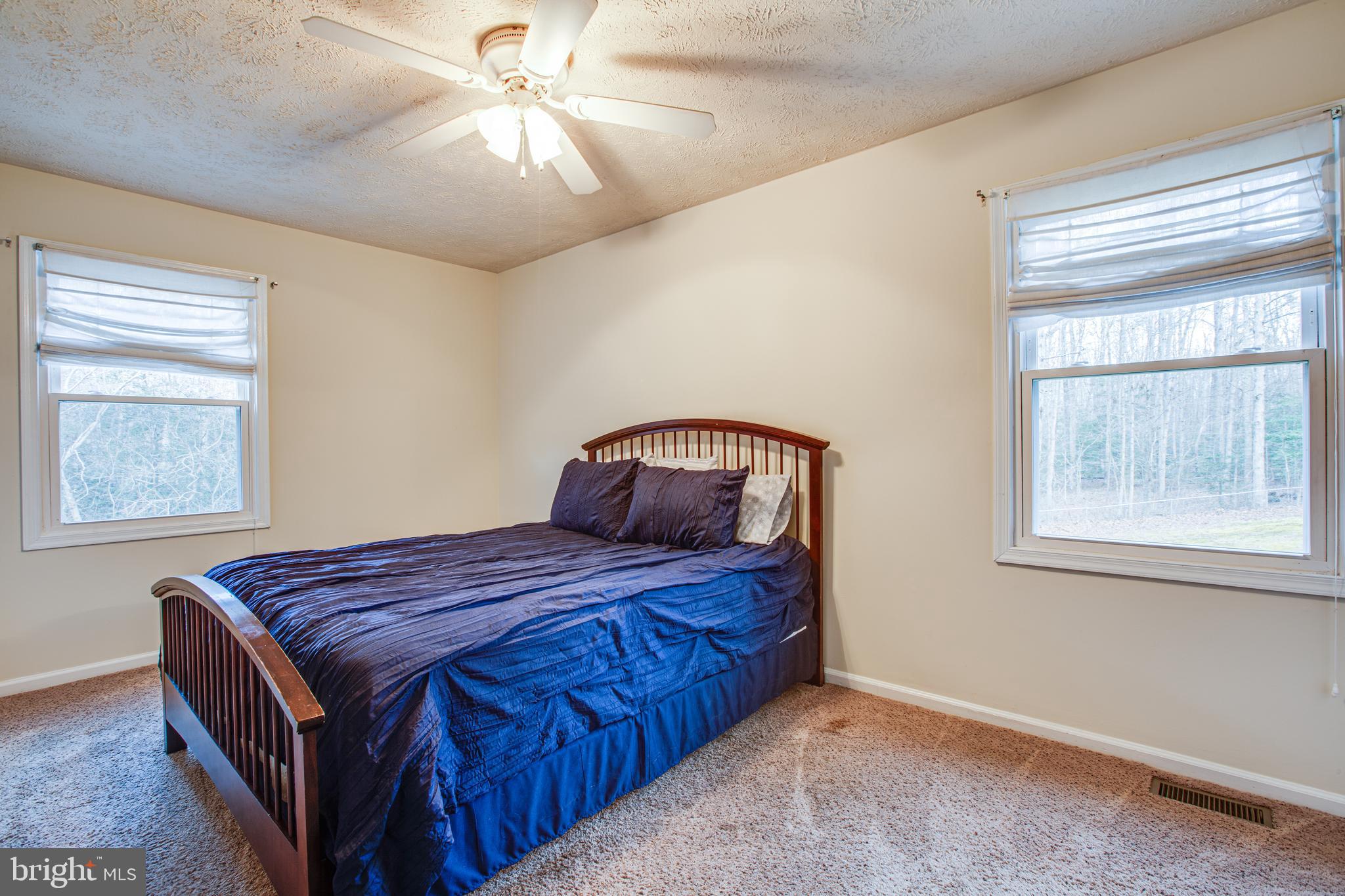 6601 Hickory Ridge Road Fredericksburg, VA 22407 - Photo 14 of 68