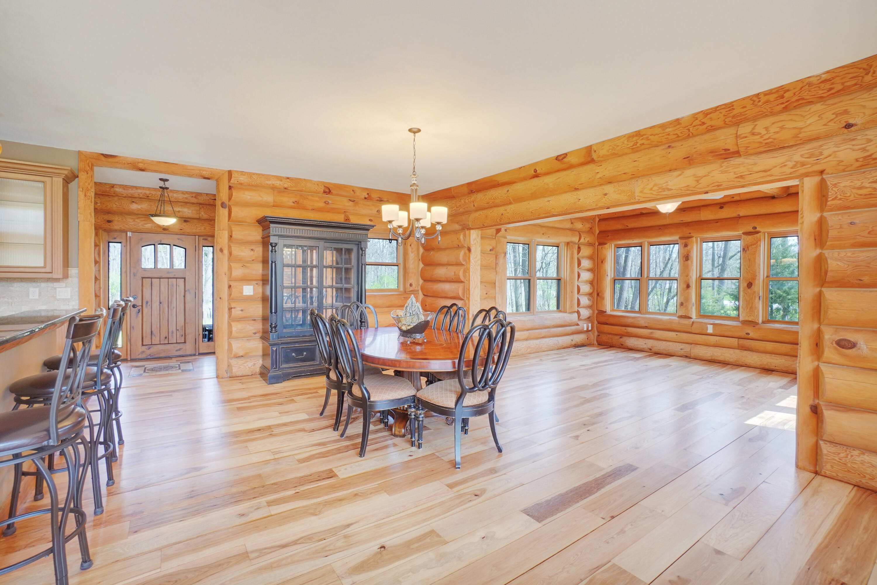 34025 Venice Park Road Summit, WI 53018 - Photo 21 of 47 Dining Area
