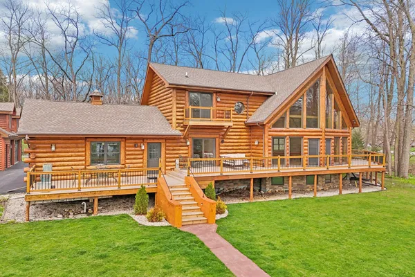 $1,799,900 | 34025 Venice Park Road, Summit, WI 53018