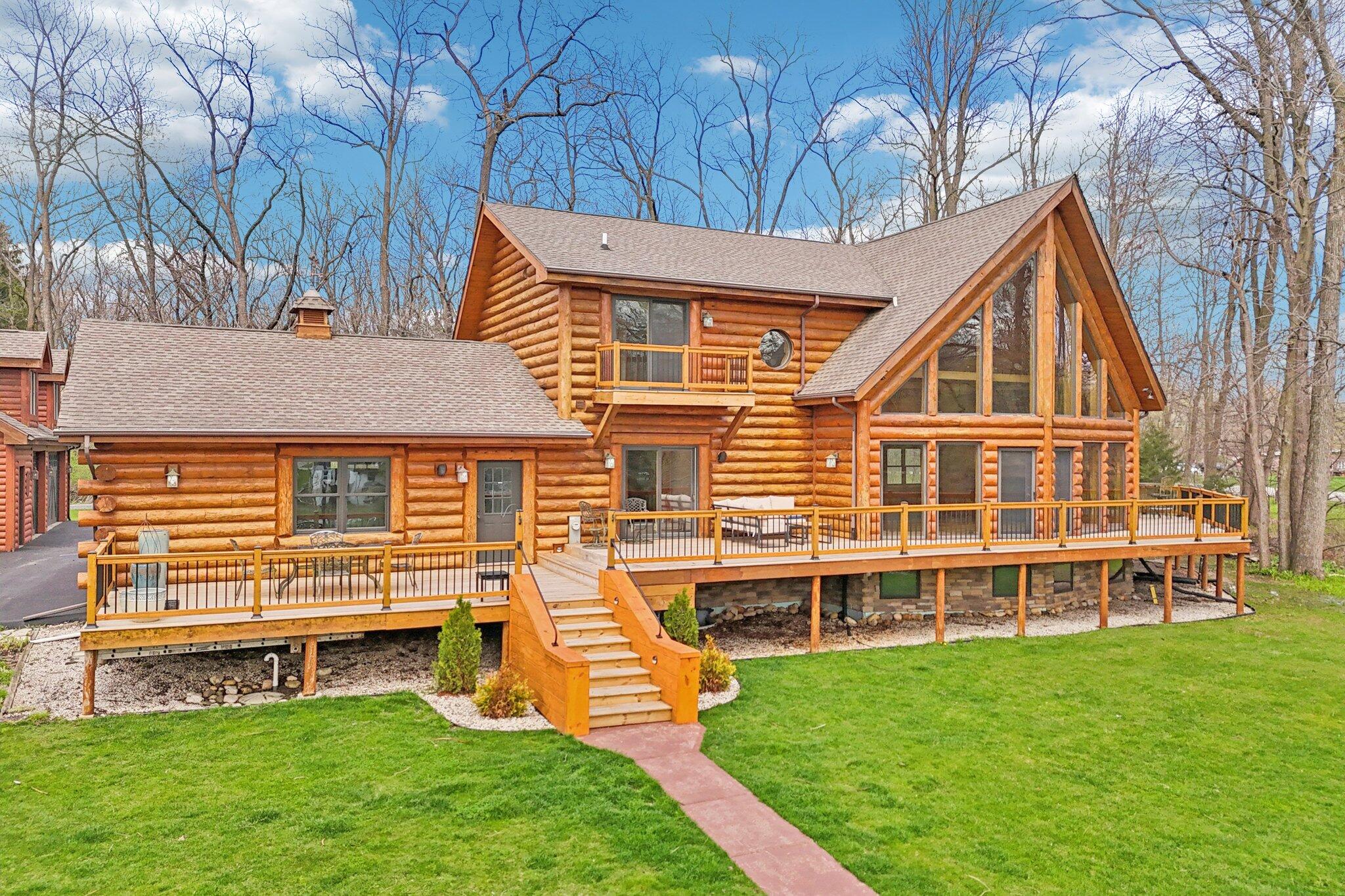 34025 Venice Park Road Summit, WI 53018 - Photo 5 of 47 Back View
