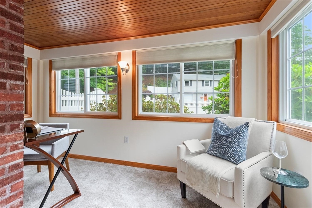 69 Meriam Street Wakefield, MA 01880 - Photo 10 of 38