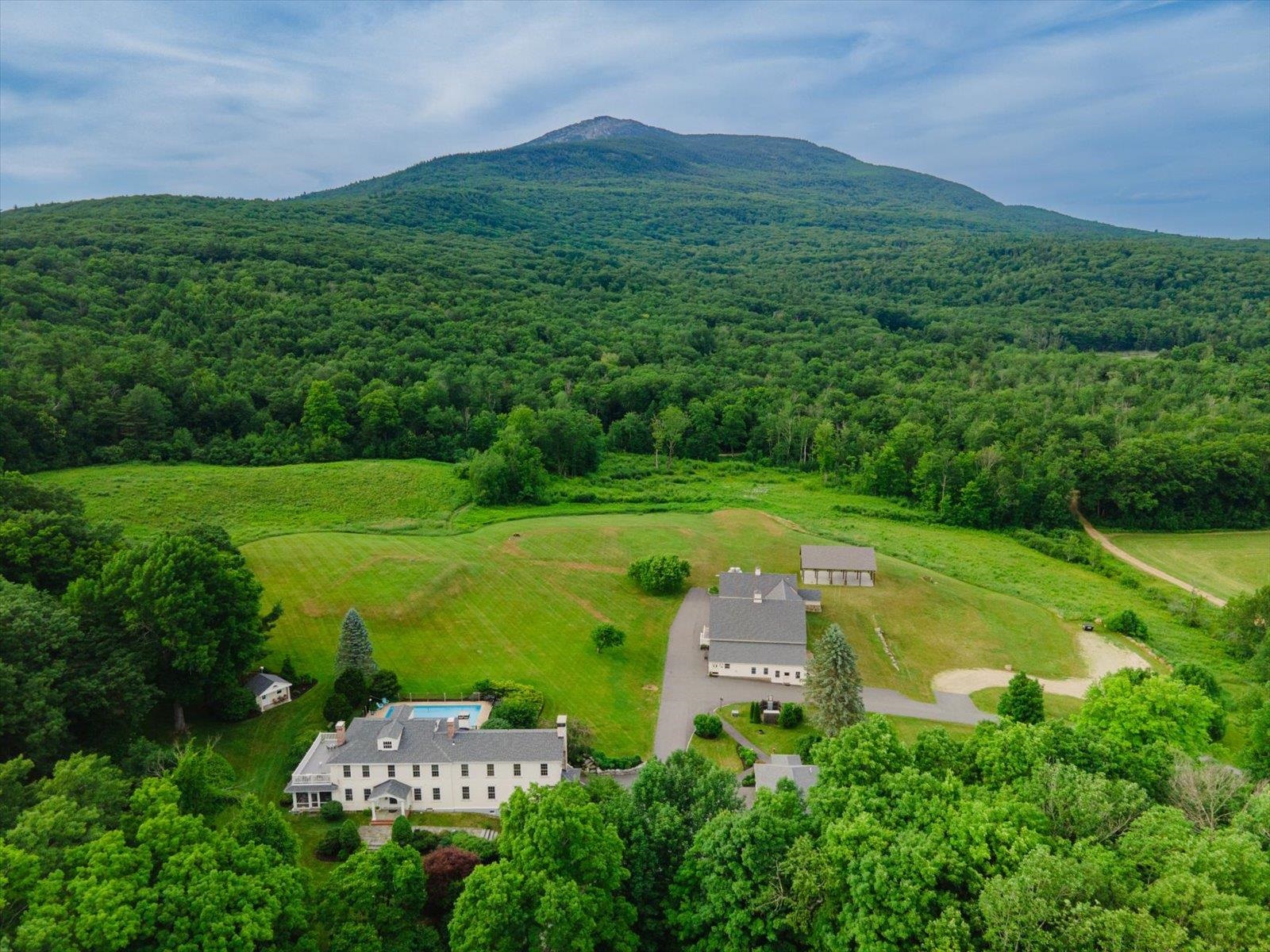 580 Mountain Road Jaffrey, NH 03452 - Photo 1 of 40
