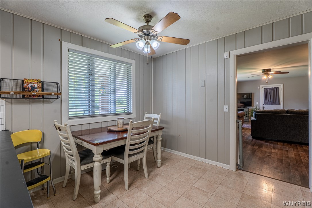3174 Lockport Road Wheatfield, NY 14132 - Photo 13 of 41