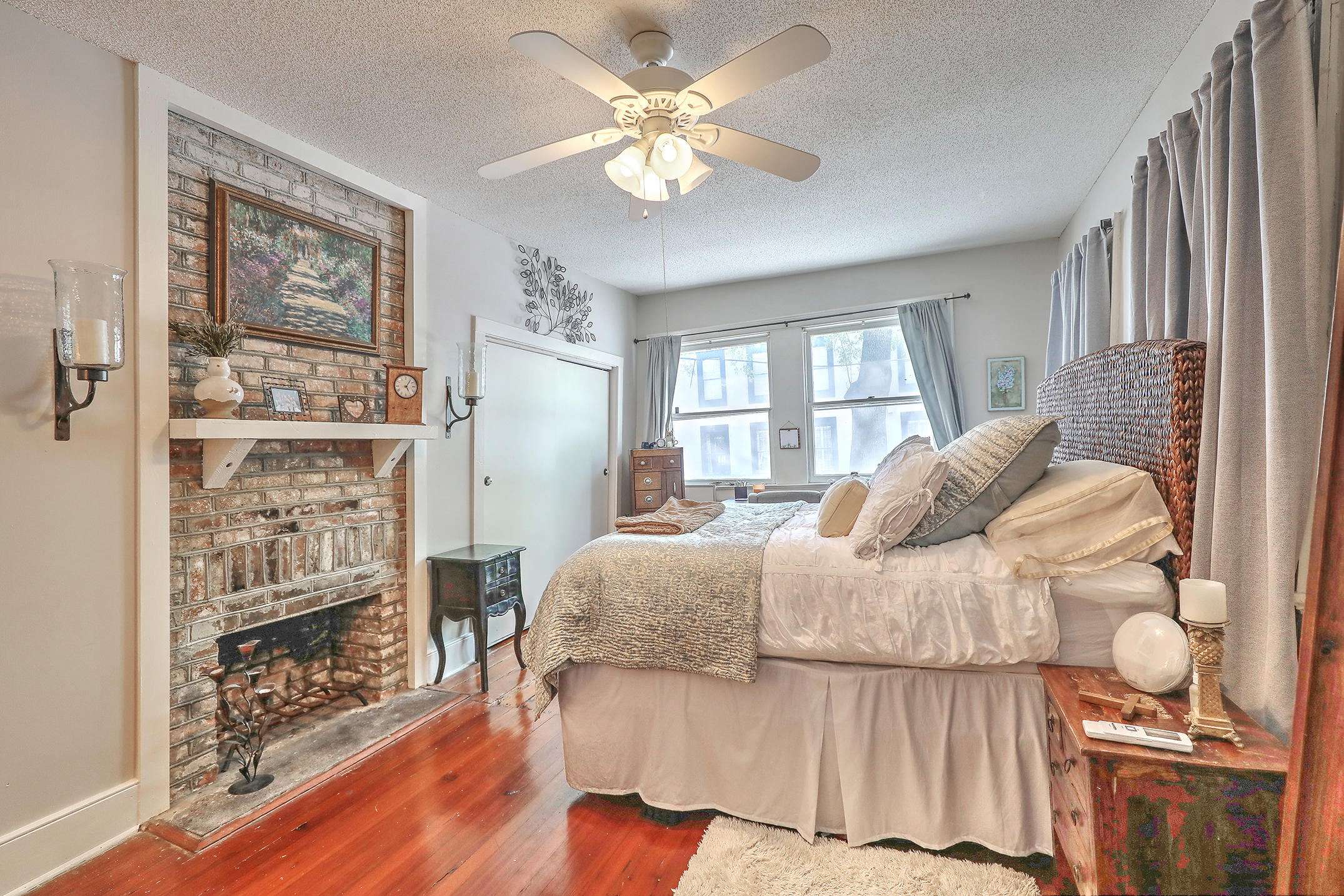 199 Rutledge Avenue Charleston, SC 29403 - Photo 31 of 43 1R3A8338_39_40