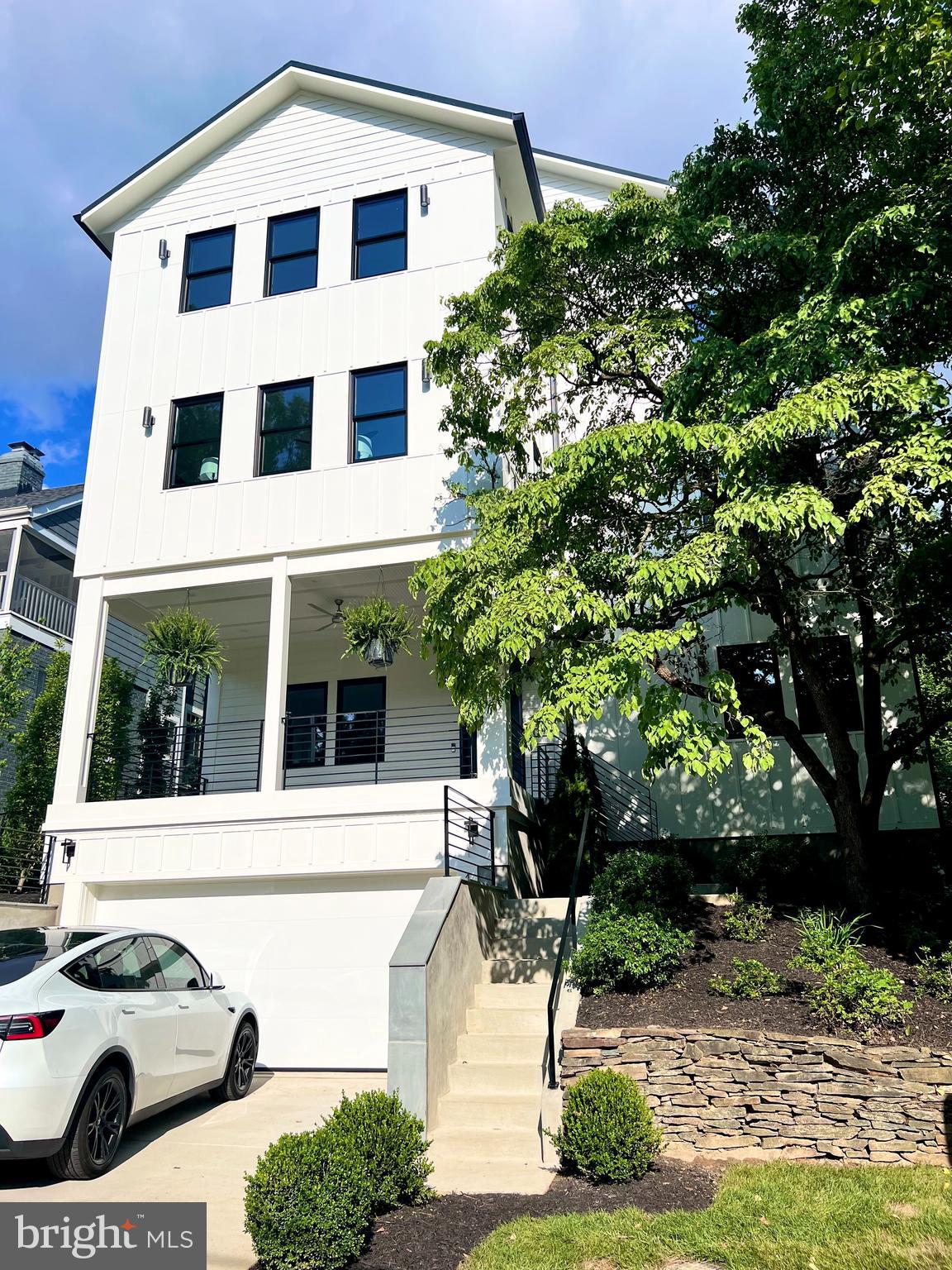 4913 Sherier Place Northwest Washington, DC 20016 - Photo 3 of 46