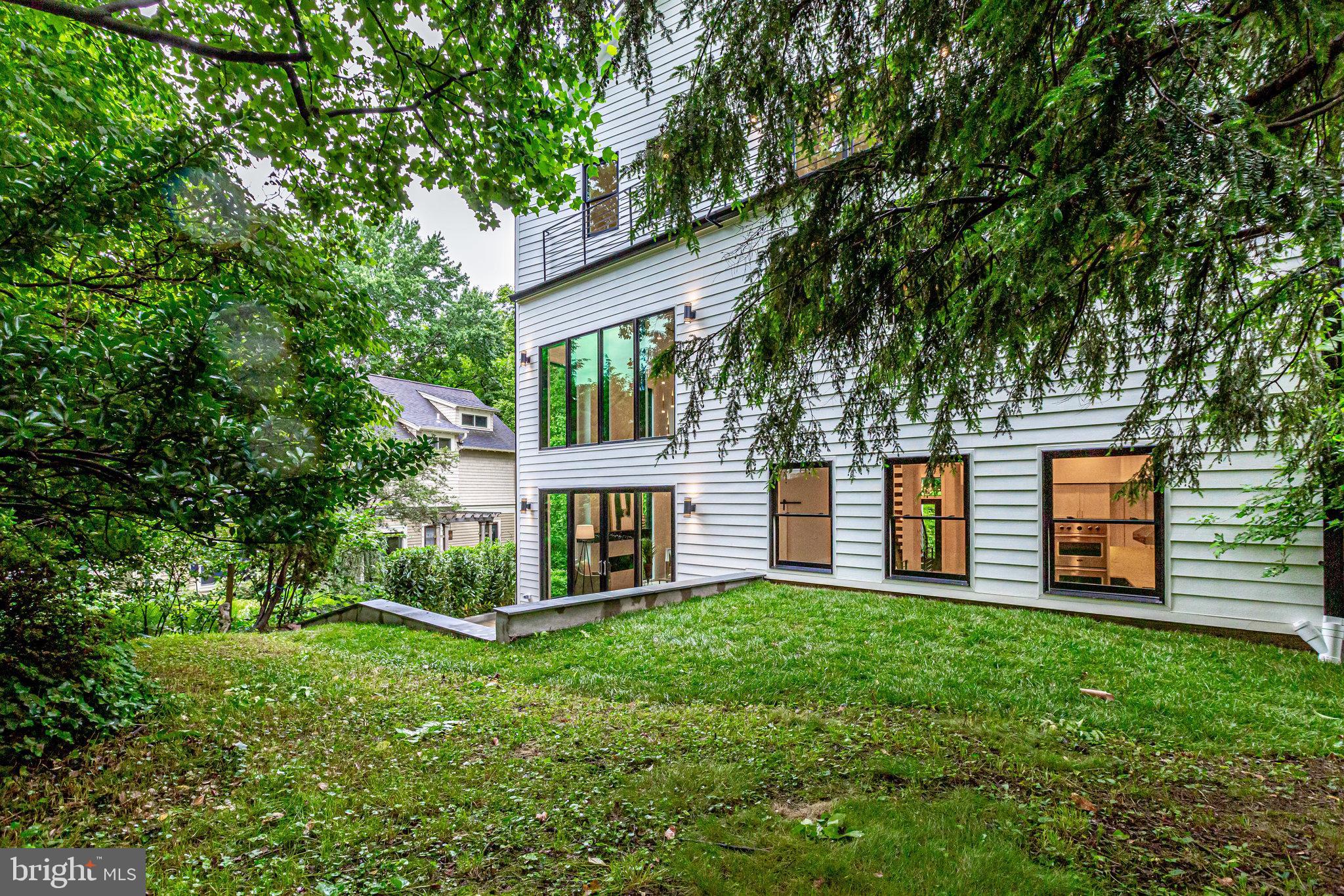 4913 Sherier Place Northwest Washington, DC 20016 - Photo 44 of 46