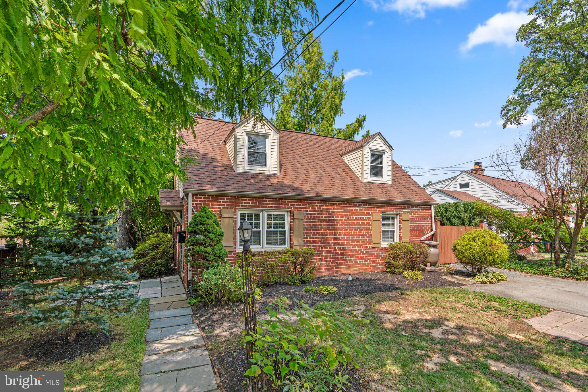 1605 Gridley Lane Silver Spring, MD 20902 - Photo 1 of 42 Welcome Home!