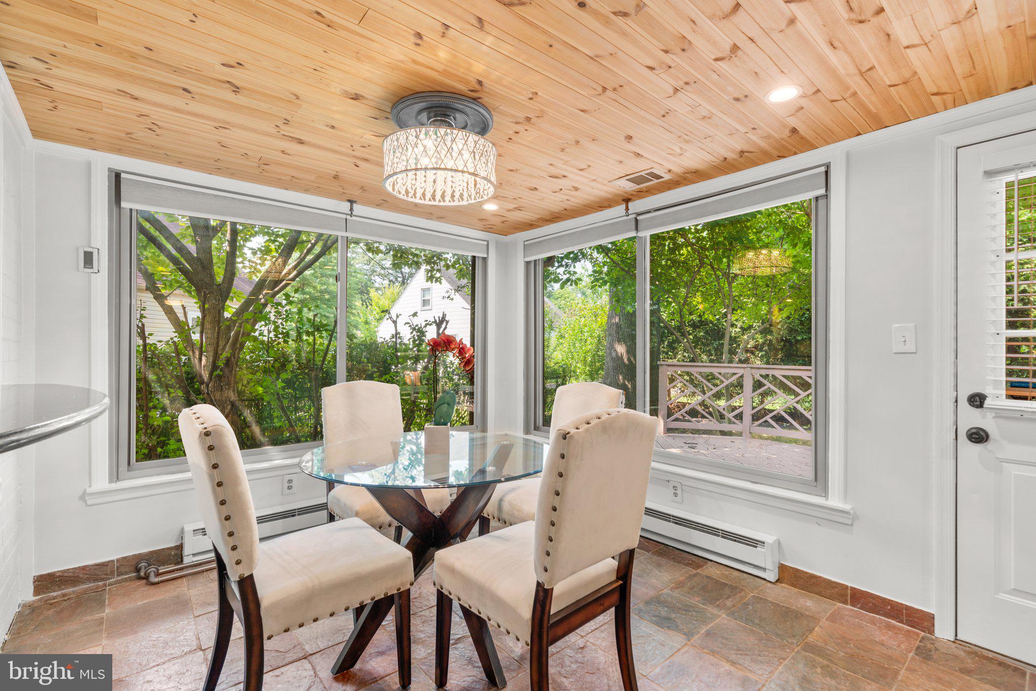 1605 Gridley Lane Silver Spring, MD 20902 - Photo 17 of 42 Dining Area