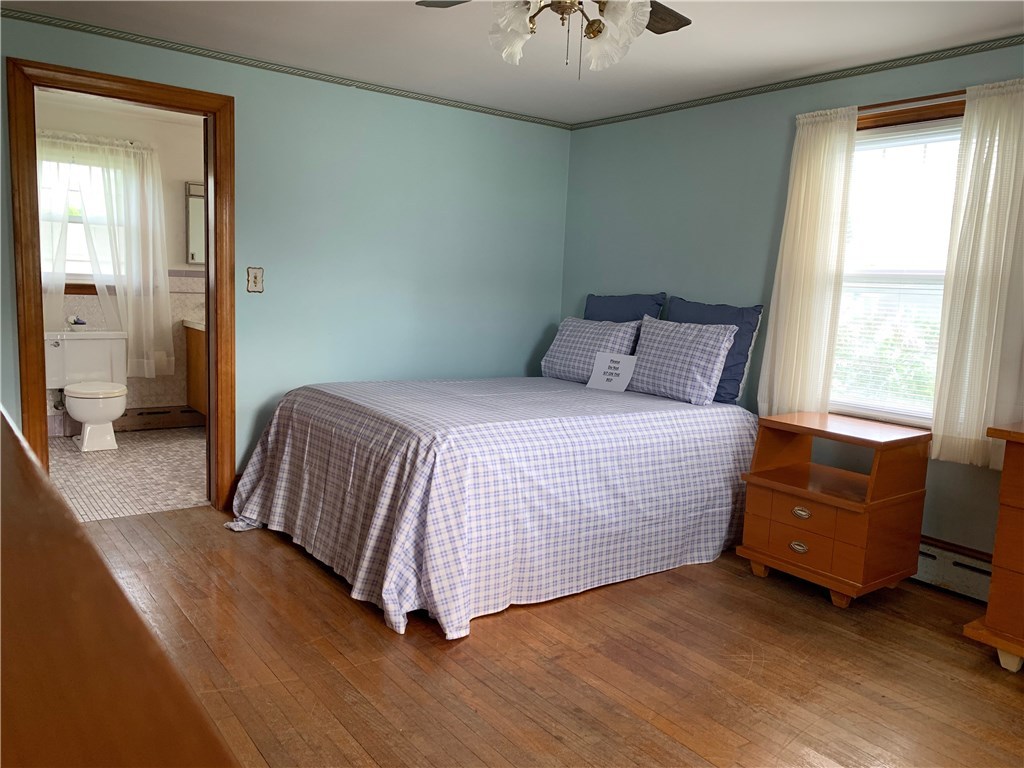 143 Ridgewood Road Middletown, RI 02842 - Photo 12 of 32 1st Fl MBR Suite