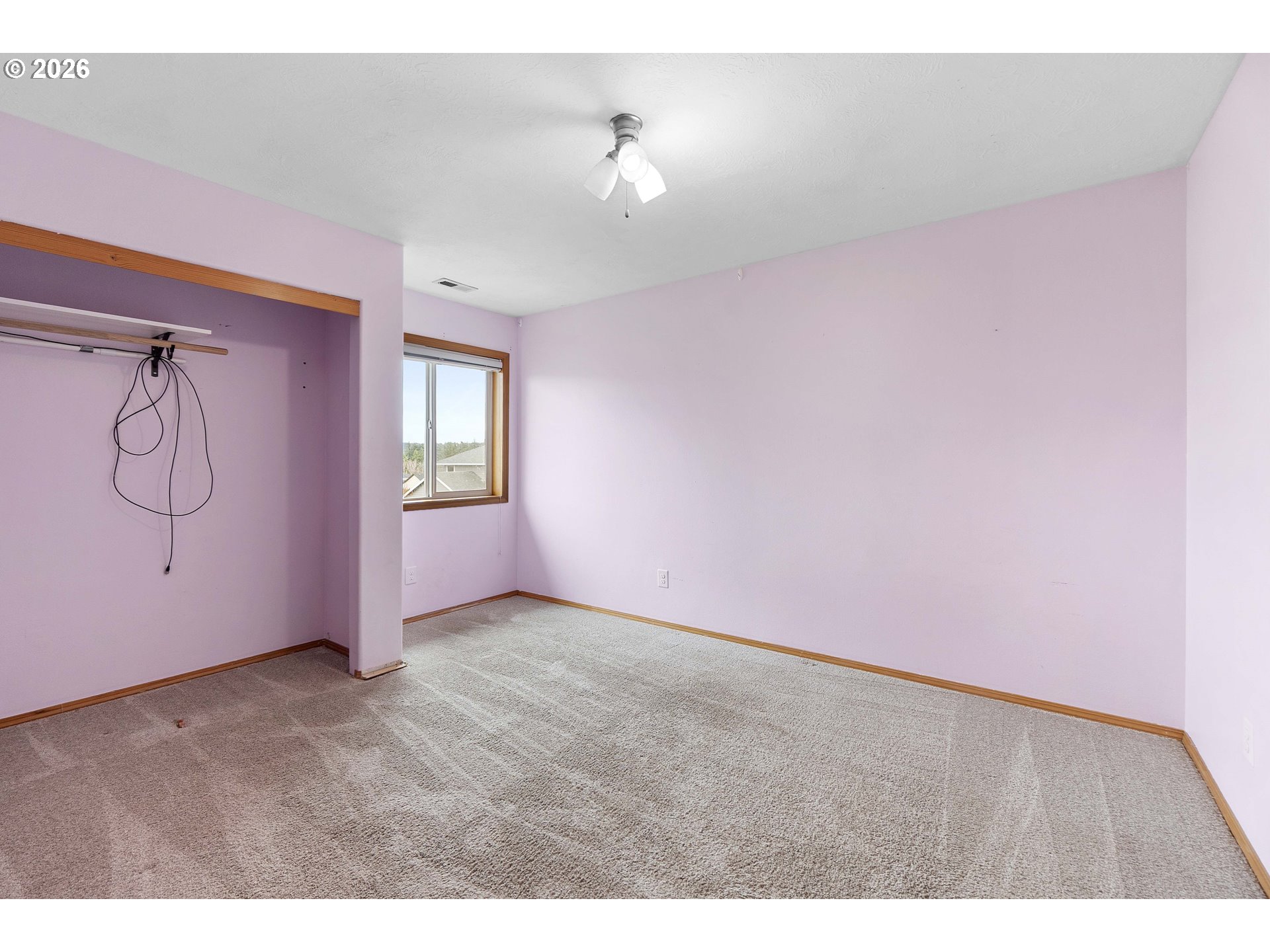 1027 Southeast Strebin Road Troutdale, OR 97060 - Photo 13 of 26 Bedroom