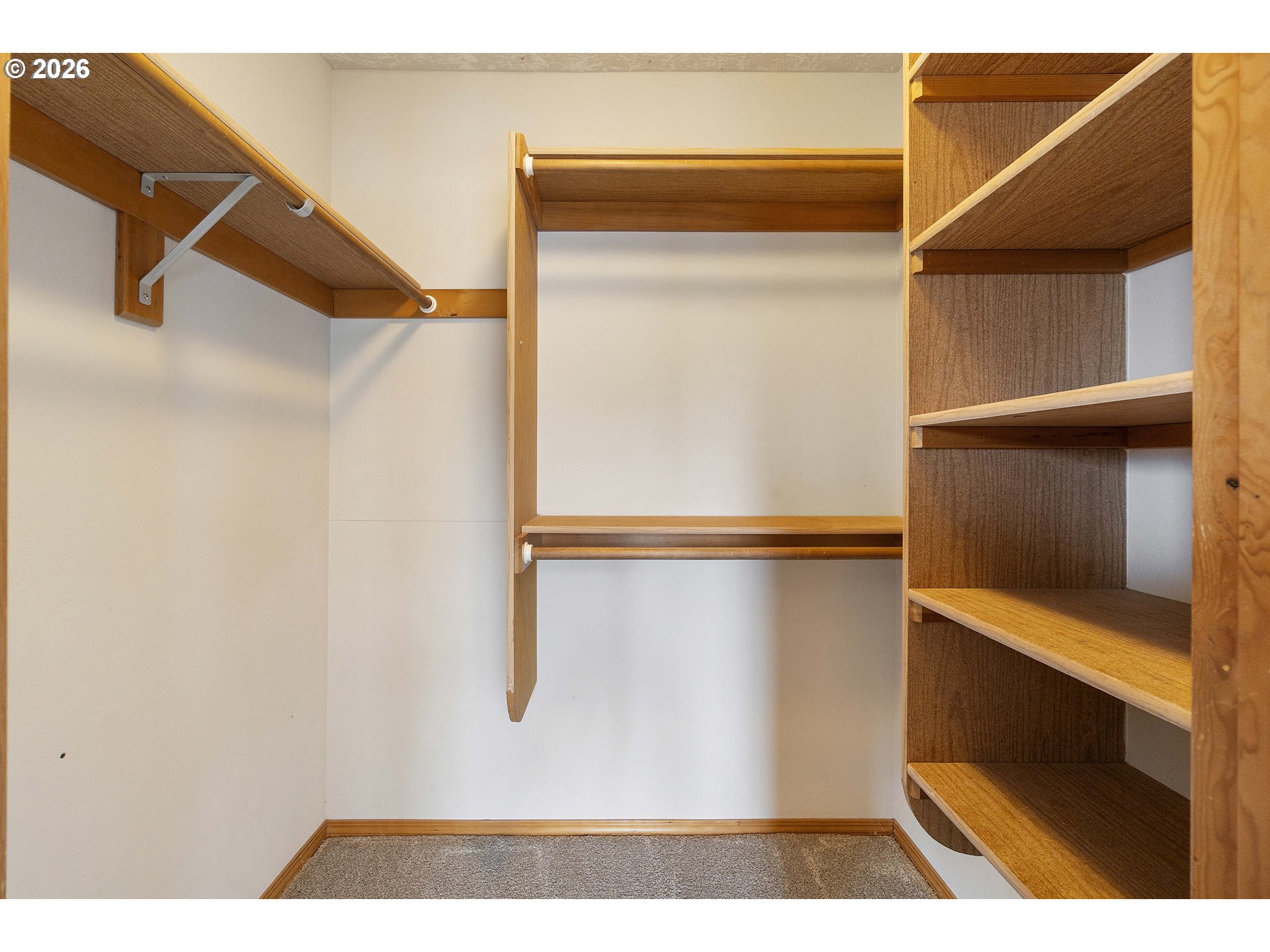 1027 Southeast Strebin Road Troutdale, OR 97060 - Photo 18 of 26 Bedroom, Primary