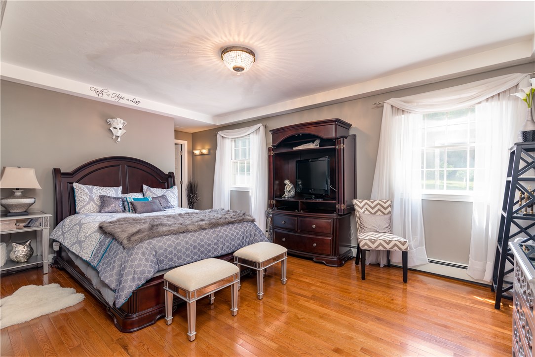 237 Pine Swamp Road Cumberland, RI 02864 - Photo 17 of 44