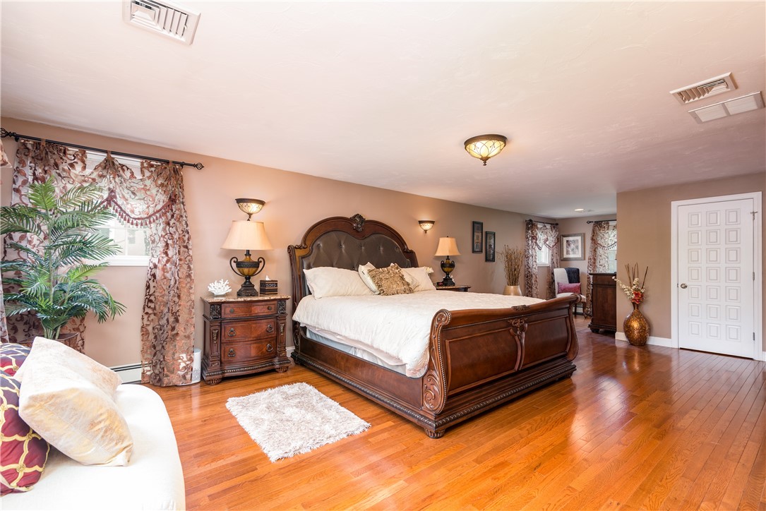 237 Pine Swamp Road Cumberland, RI 02864 - Photo 22 of 44