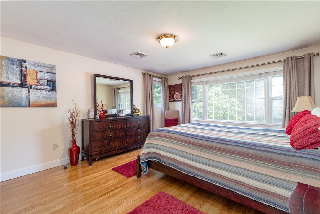 237 Pine Swamp Road Cumberland, RI 02864 - Photo 28 of 44