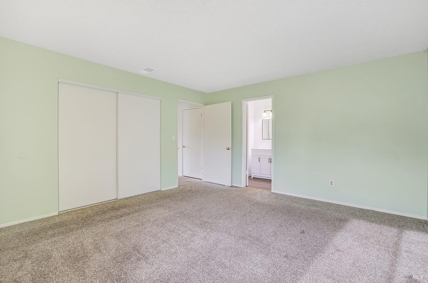 870 Hudis Street Rohnert Park, CA 94928 - Photo 21 of 49 a view of an empty room and window