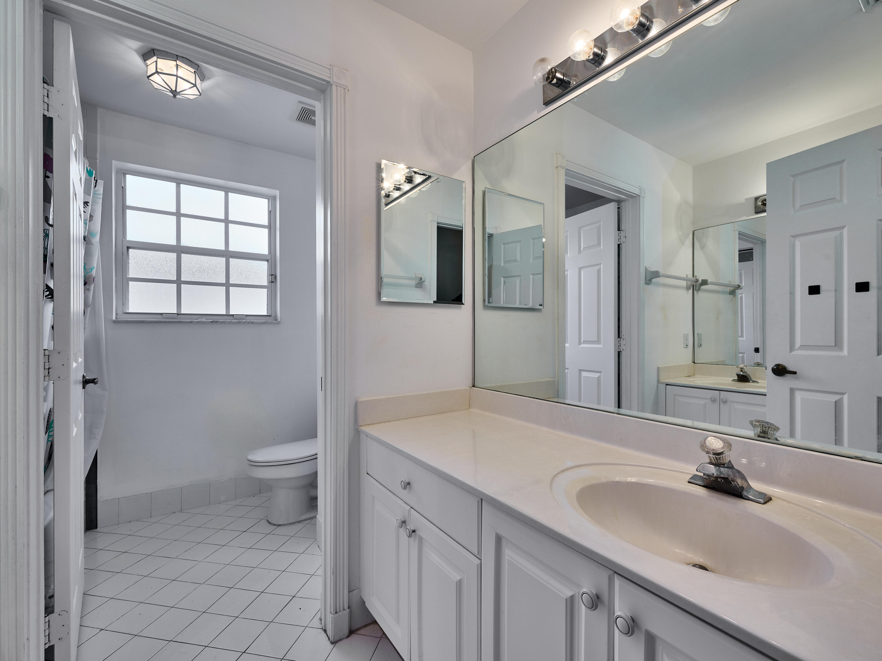 2067 Cezanne Road West Palm Beach, FL 33409 - Photo 23 of 31 C PYL 0035
