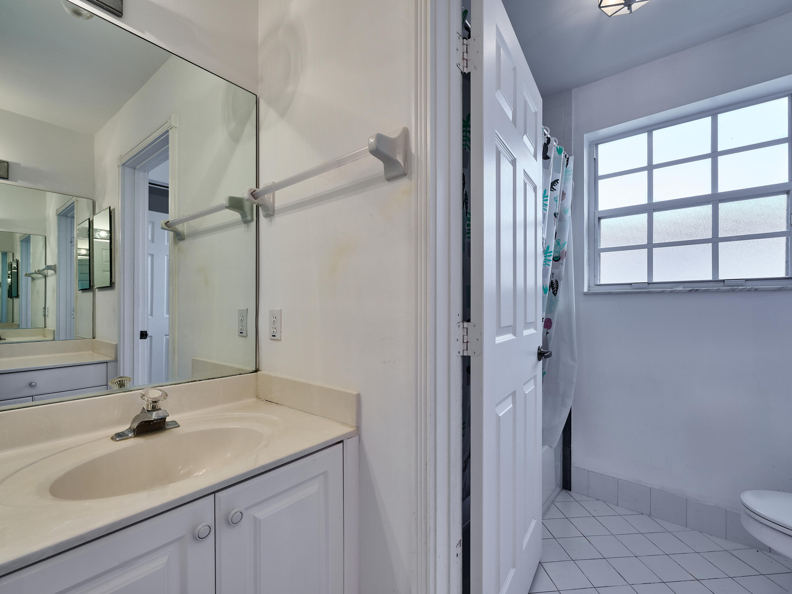 2067 Cezanne Road West Palm Beach, FL 33409 - Photo 24 of 31 C PYL 0036