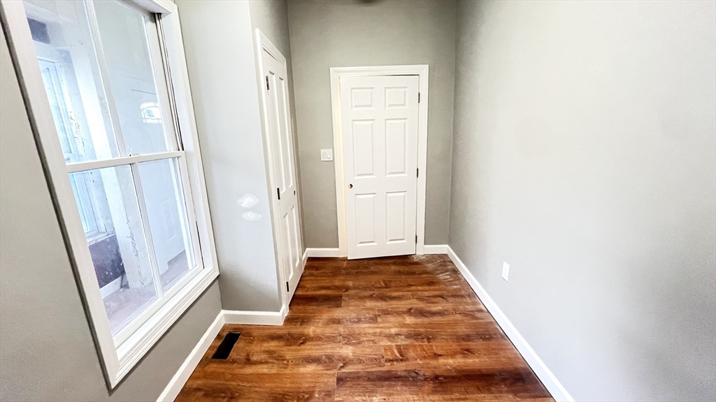 31 Ridgeway Street, Unit 1 Lynn, MA 01902 - Photo 10 of 15