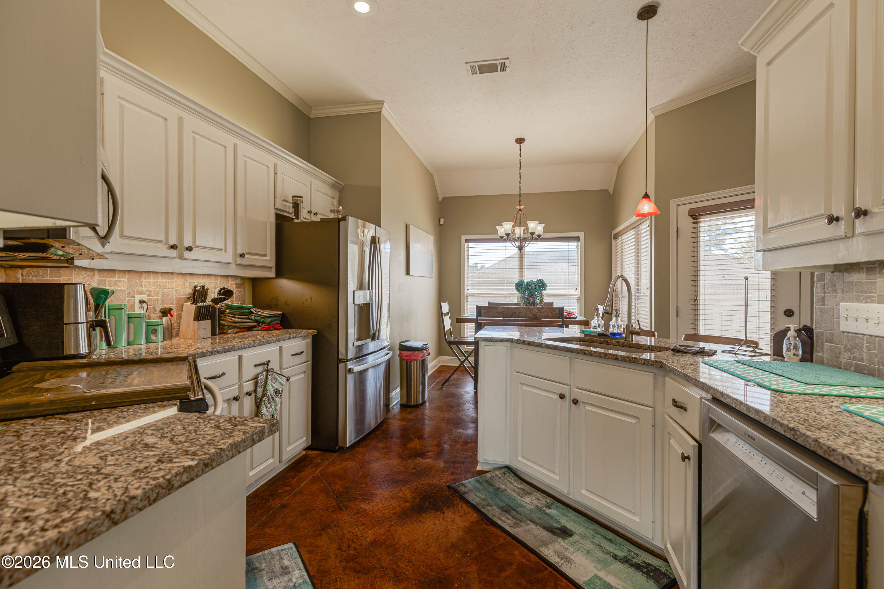 301 Springhill Point Brandon, MS 39047 - Photo 17 of 46 IMG_7834-Edit