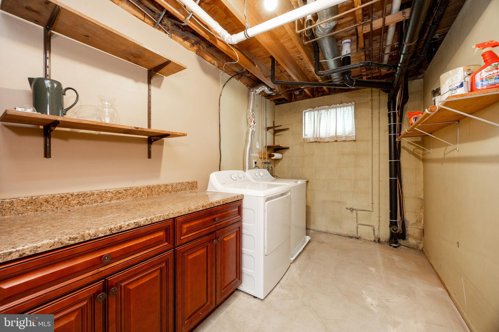 5 Cheyenne Road Royersford, PA 19468 - Photo 21 of 29 a utility room with dryer and washer