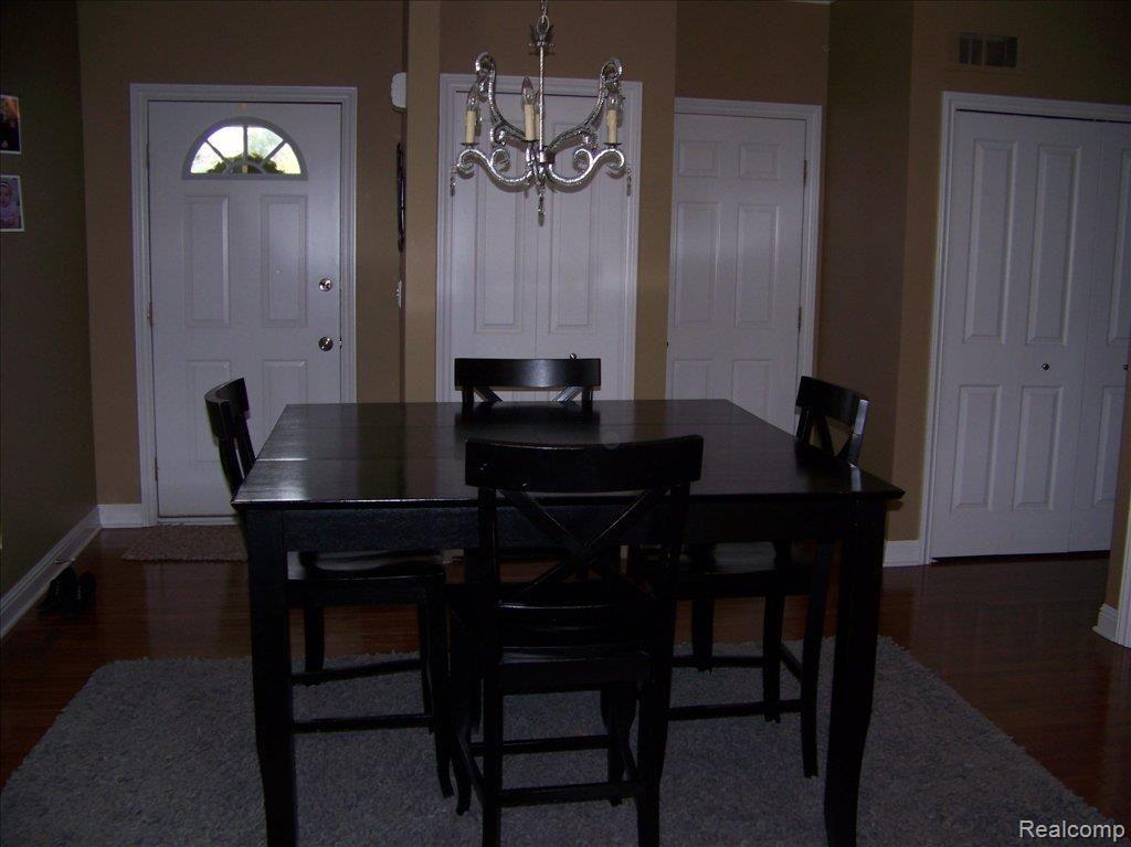 41460 Glade Road, Unit 55 Canton, MI 48187 - Photo 6 of 19 101_0500