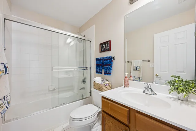 $615,000 | 2750 Langley Circle, Glenview, IL 60026