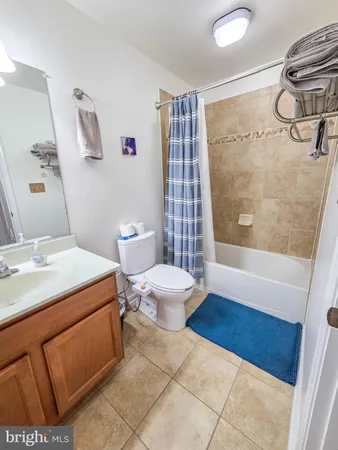 $3,350 | 2216 Highfly Terrace, Unit 2216, Silver Spring, MD 20902