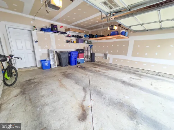 $3,350 | 2216 Highfly Terrace, Unit 2216, Silver Spring, MD 20902