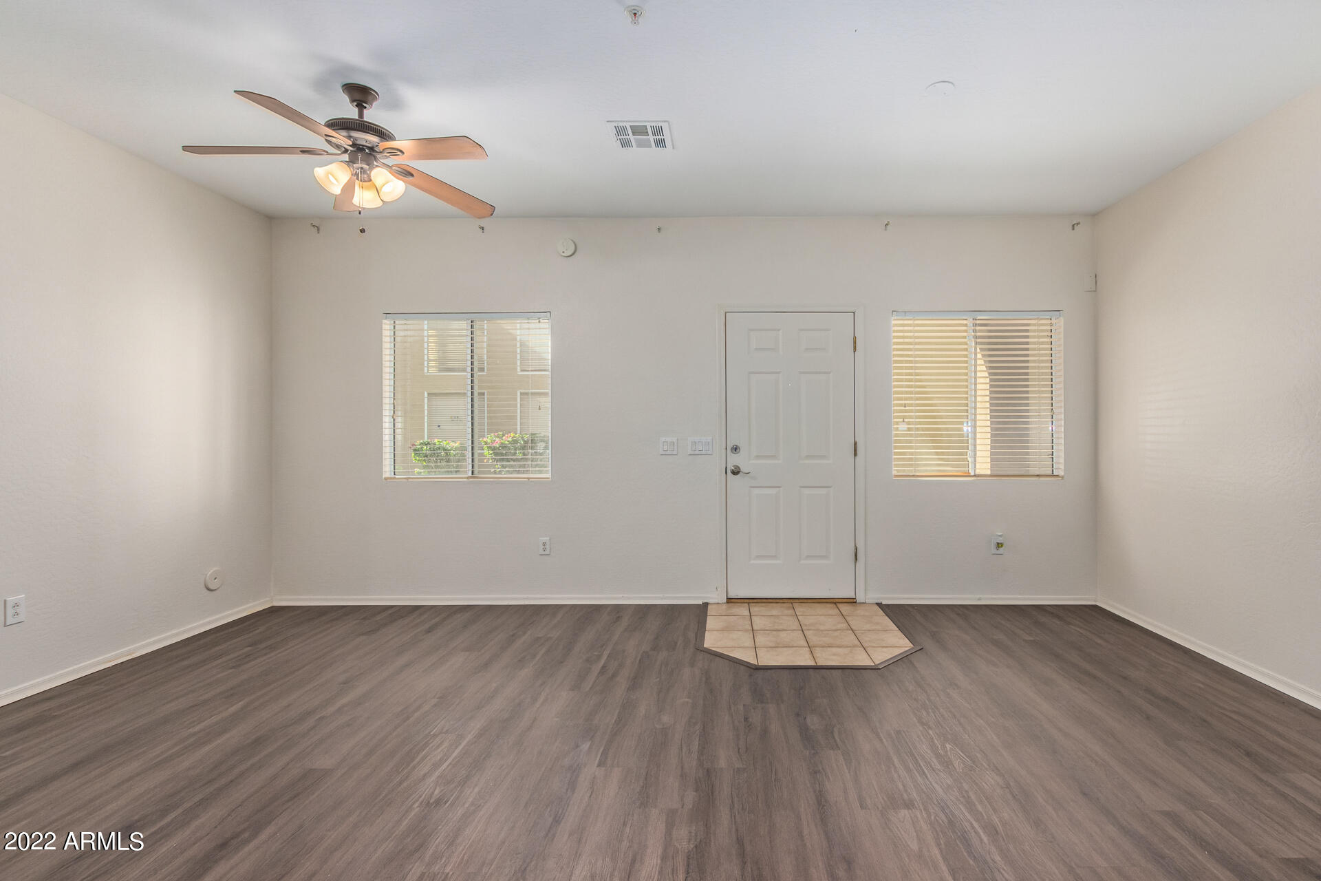 1718 West Colter Street, Unit 175 Phoenix, AZ 85015 - Photo 7 of 26 0004-04 - Colter