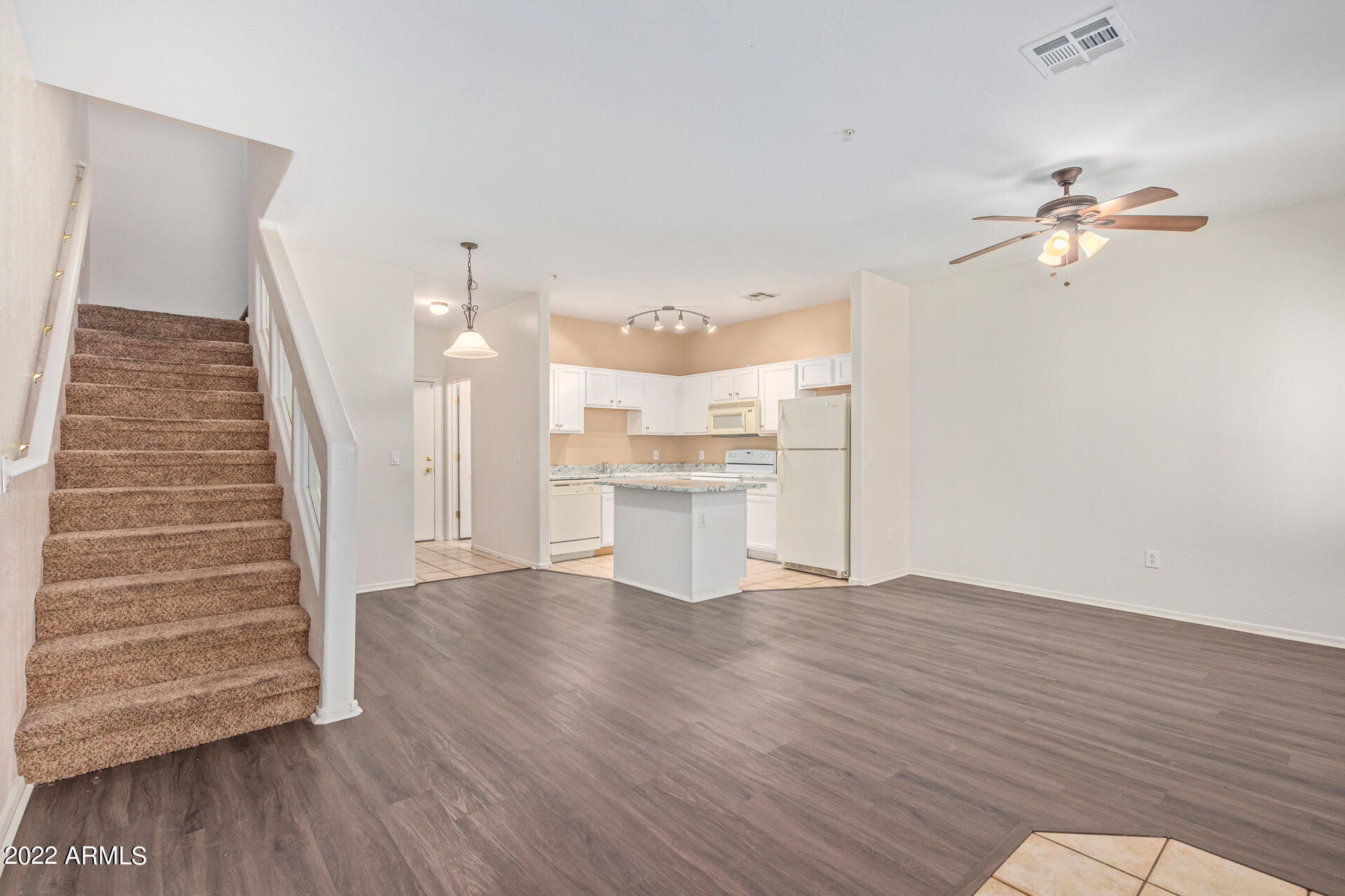 1718 West Colter Street, Unit 175 Phoenix, AZ 85015 - Photo 9 of 26 0006-06 - Colter