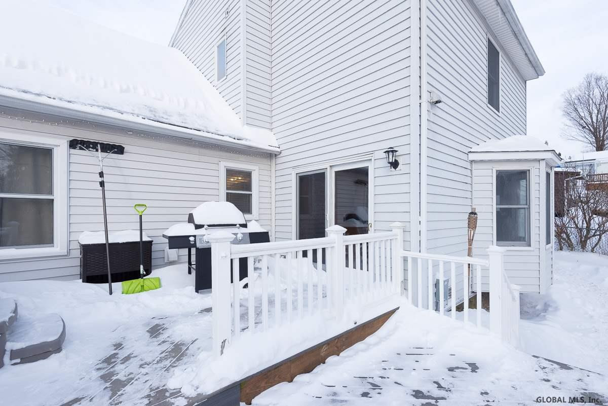 310 Hampton Avenue Rensselaer, NY 12144 - Photo 4 of 22 Photo 4