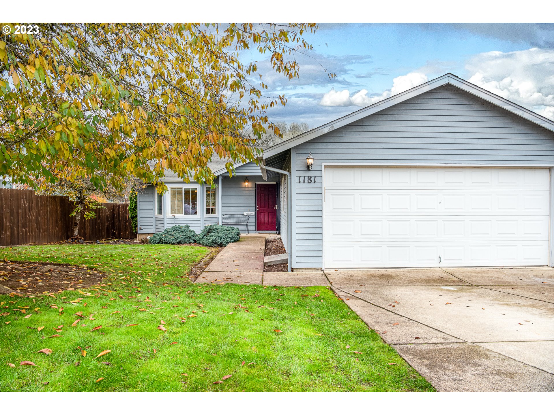 1181 Ash Grove Loop Creswell, OR 97426 - Photo 1 of 34 Gallery Image 1