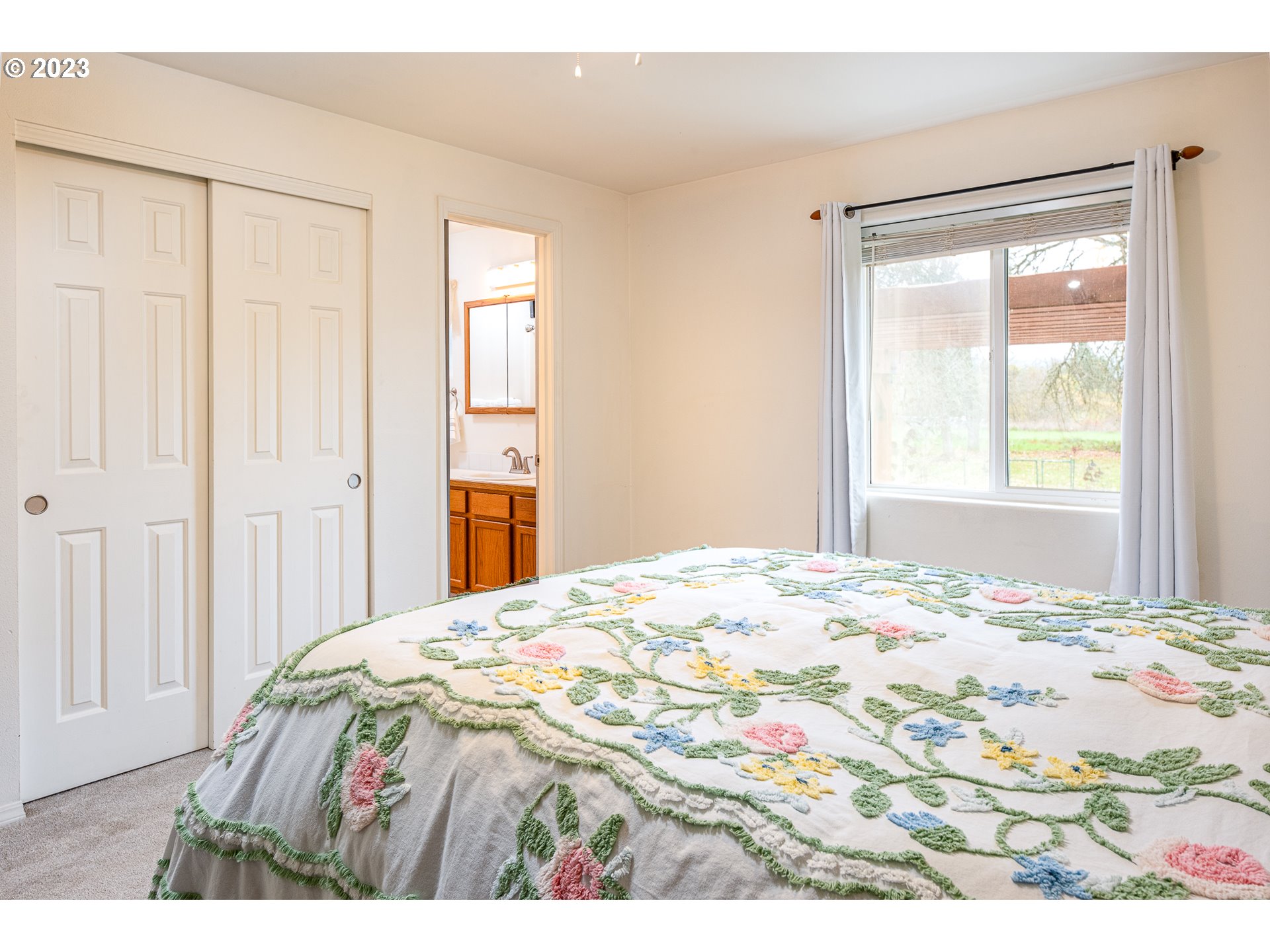 1181 Ash Grove Loop Creswell, OR 97426 - Photo 25 of 34 Bedroom, Primary