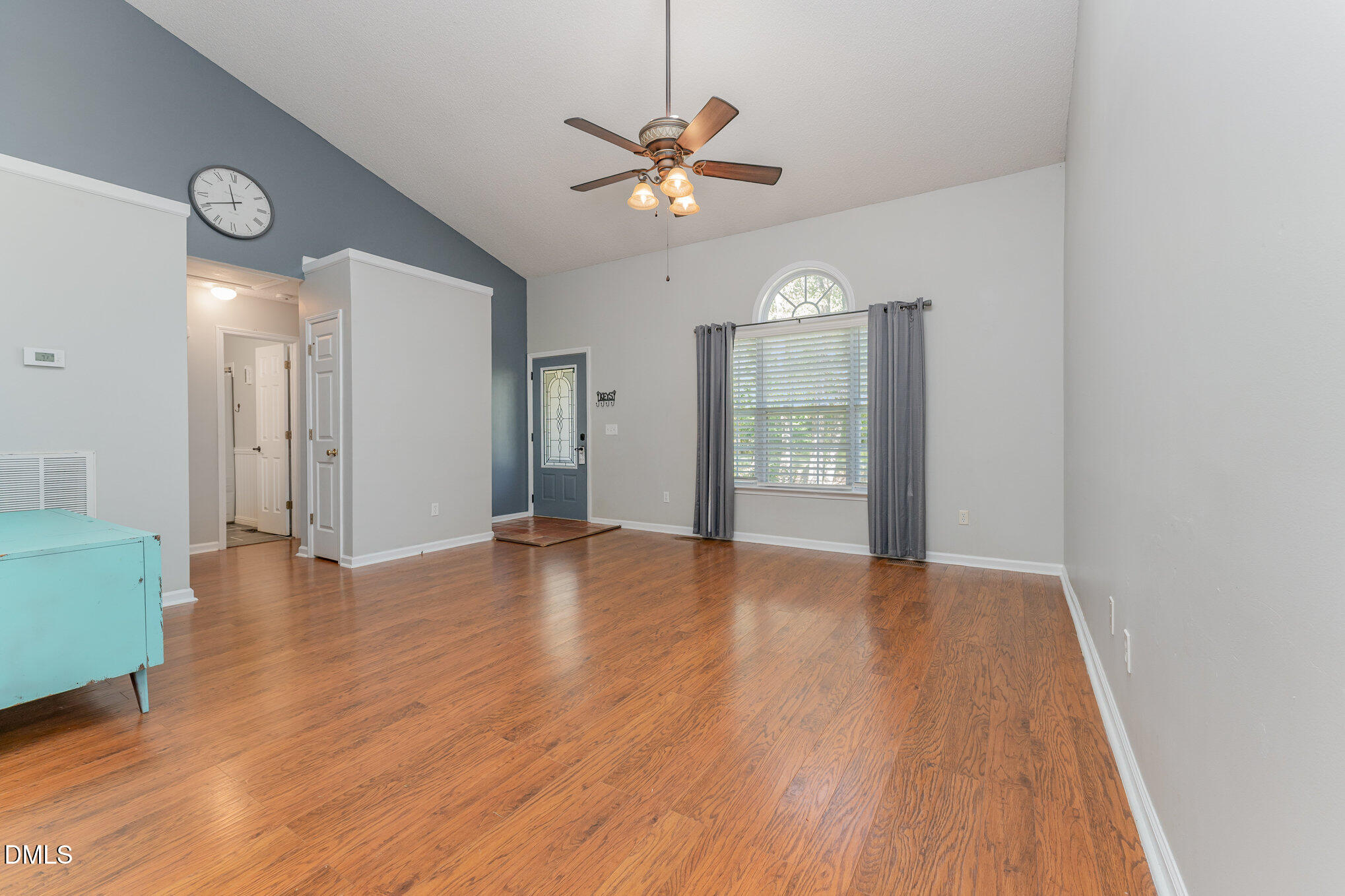 687 West Watson Road Benson, NC 27504 - Photo 5 of 25 007_dsc04461-edit_680
