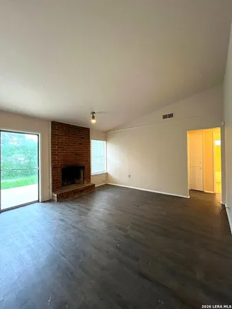 $1,325 | 7607 Sage Oak Street, Live Oak, TX 78233