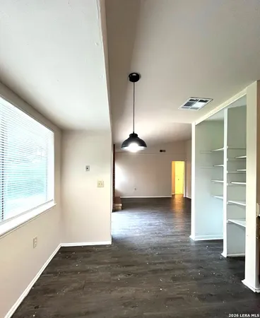 $1,325 | 7607 Sage Oak Street, Live Oak, TX 78233
